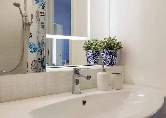 Casablu, Un Delizioso Bilocale Sulla Baia Di Naxos Giardini Naxos